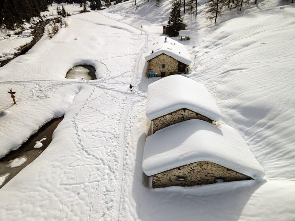 roof snow removal