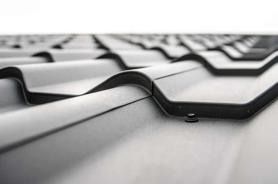 Everything to Know Before Hiring Metal Roof Installation Companies